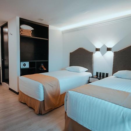 Hotel Tamara ปวยบลา ภายนอก รูปภาพ